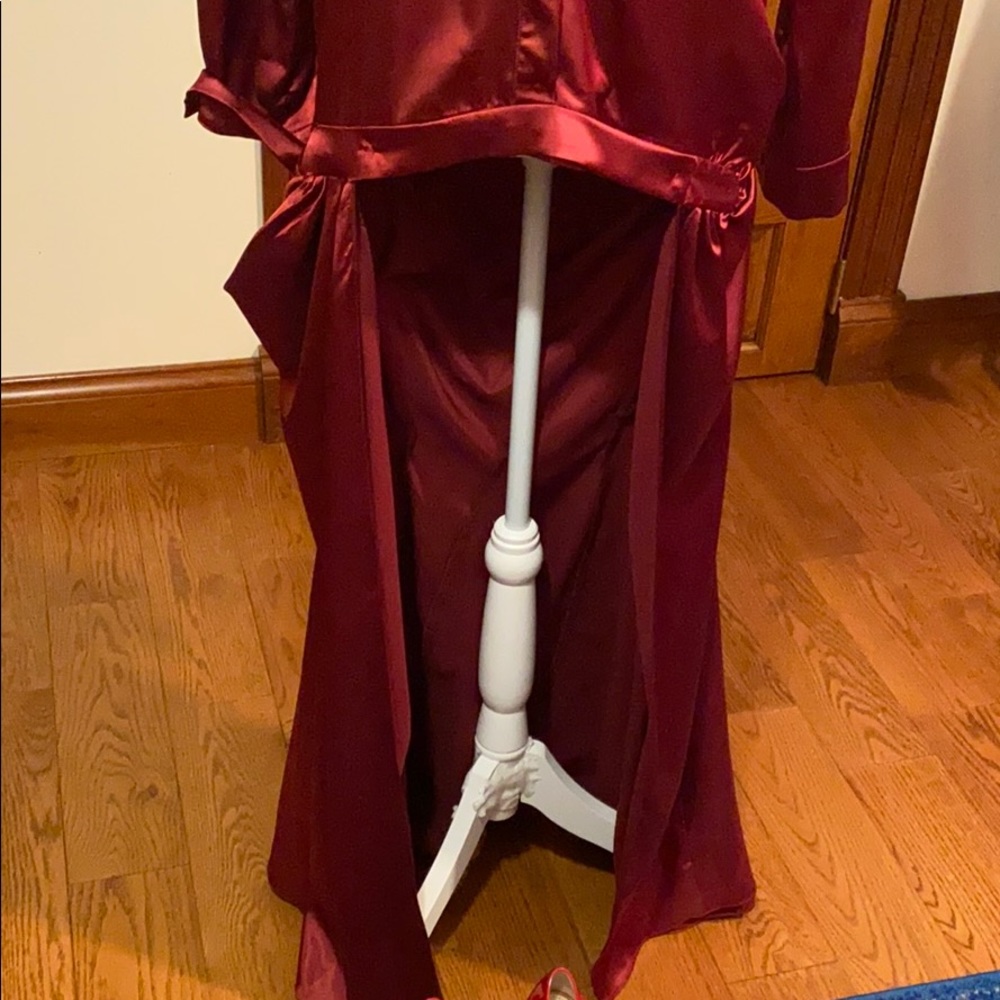 Dress - Picture 2 of 5